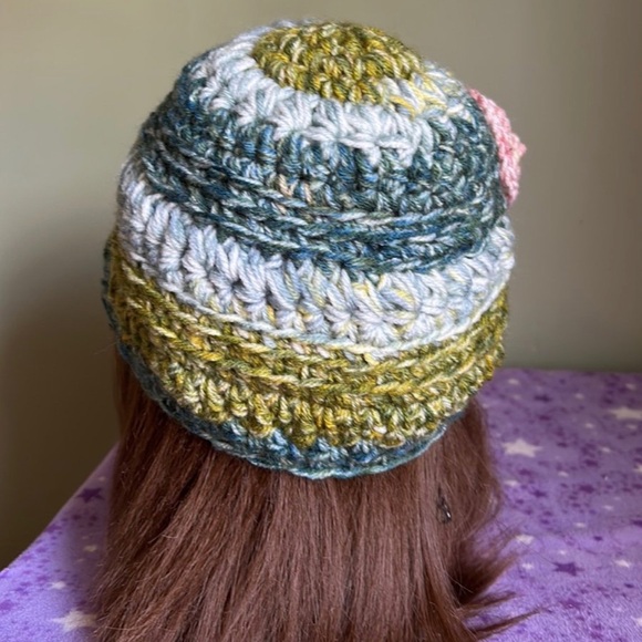 Crochet newsboy medium rose hat soft acrylic yarn new beautiful - Picture 7 of 13